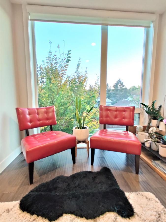 Monki Di Executive Suites - Glas - Luxury Inner City Home 3 Min To Downtown W Private Rooftop Patio Fireplace YYC المظهر الخارجي الصورة