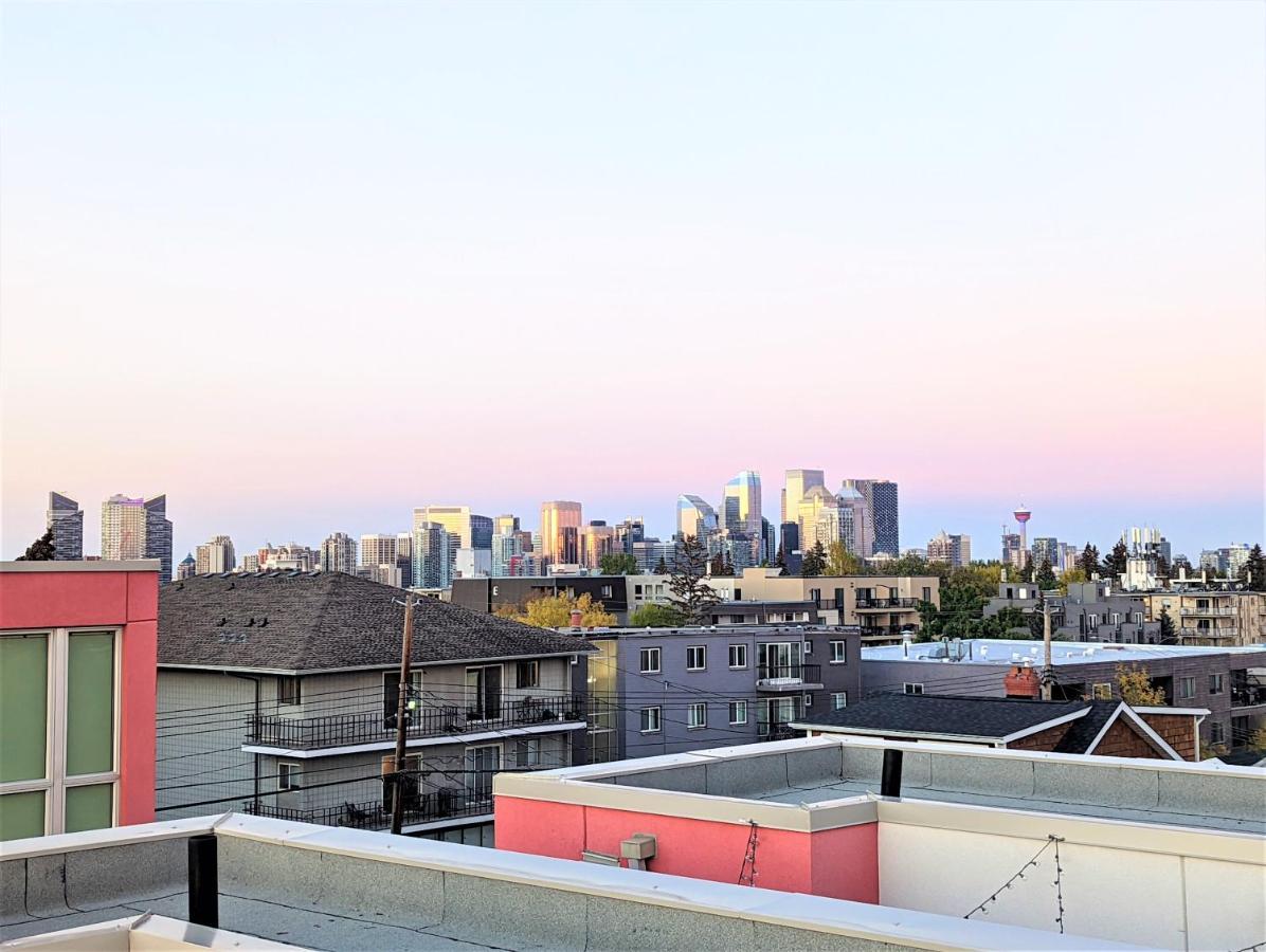 Monki Di Executive Suites - Glas - Luxury Inner City Home 3 Min To Downtown W Private Rooftop Patio Fireplace YYC المظهر الخارجي الصورة